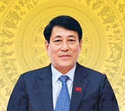 Chủ tịch nước Lương Cường nhiệt liệt chúc mừng, biểu dương những thành tựu rất đáng tự hào mà ngành Giáo dục đã đạt được trong năm học 2024 – 2025.
